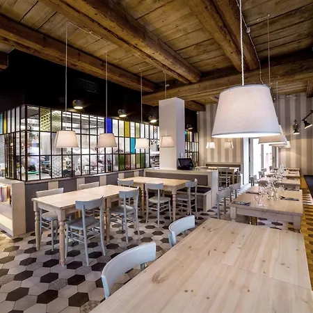 Hotel Boutique Corso 4*